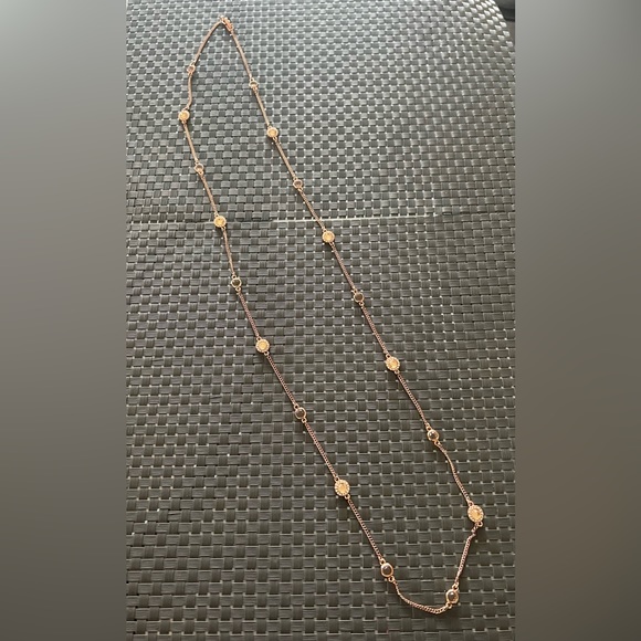 GIVENCHY rose hold necklace with stones - Picture 1 of 6